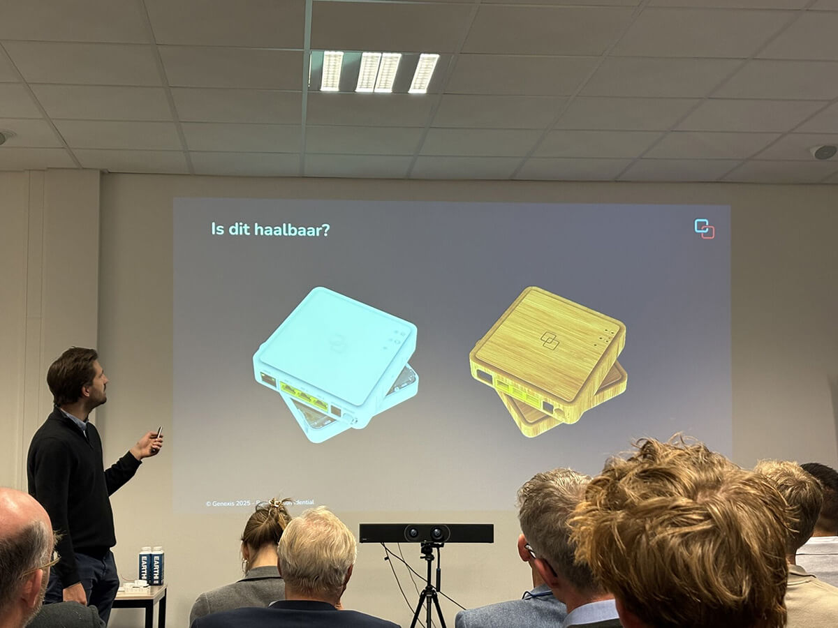 Olivier presenting at SCTE