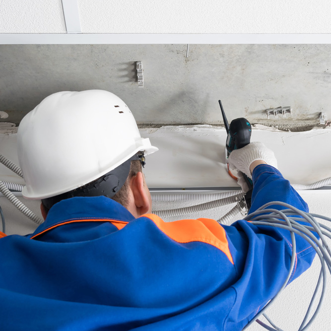 Man installing fiber