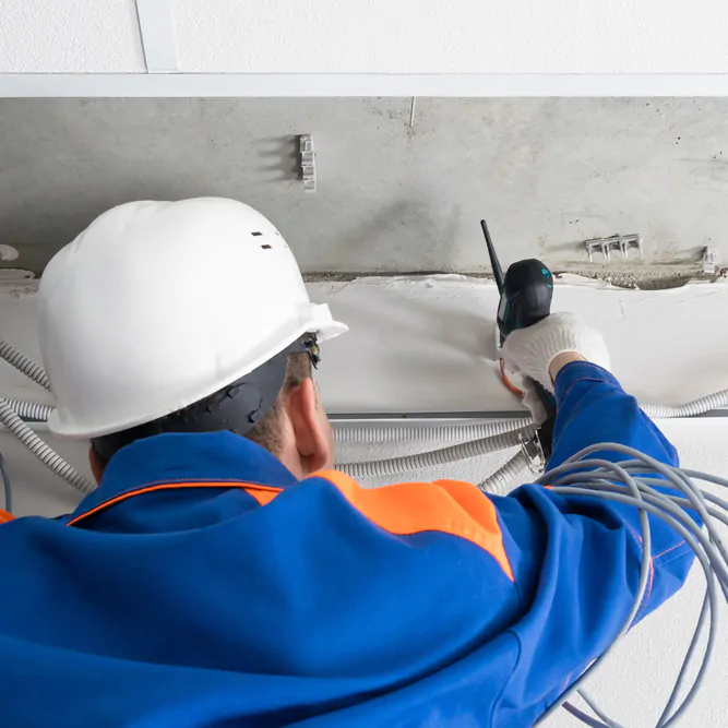 Man installing fiber